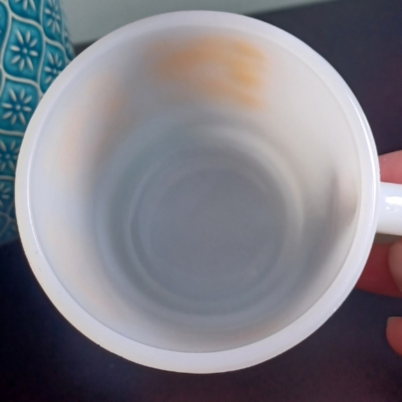 Vintage Anchor Hocking Fire King Milk Glass Mug with Yellow Daisy Flowers - Picture 4 of 5